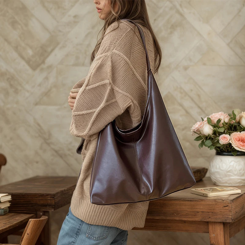 New Vintage Tote Bag Large Capacity Simple Women's Shoulder Bag Hobo Bag For Female Commuting Corssbody Bag