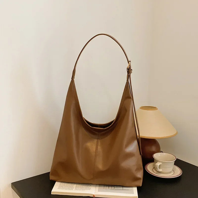 New Vintage Tote Bag Large Capacity Simple Women's Shoulder Bag Hobo Bag For Female Commuting Corssbody Bag